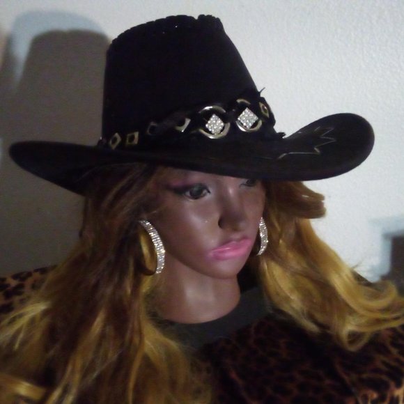 Unisex Black Cowboy Hat With Bling